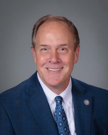 Representative Les Warren (R)